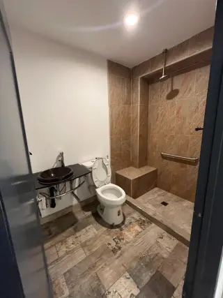 Edificio con 7 Departamentos en Venta