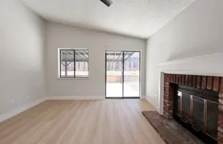 Spacious Home Lancaster CA