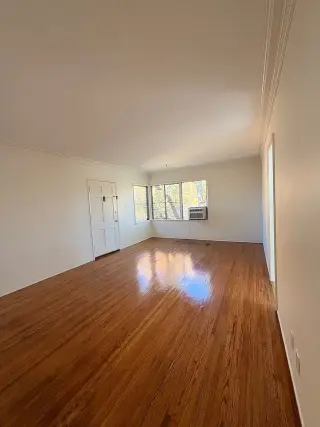 SPACIOUS 1bedroom and 1bathroom available