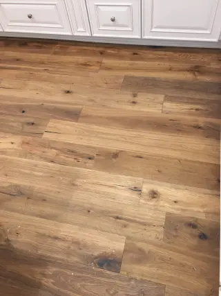 Instalador de pisos de madera etc