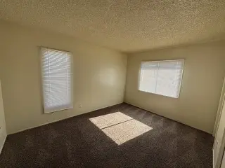 3/2 in Maryvale with covered parking and a large back yard.