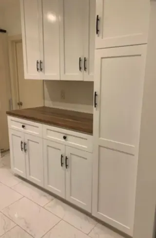 Cabinets Pantrys Vanity's