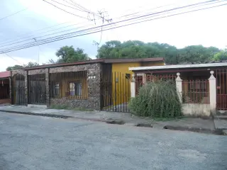 Charming Triplex for sale.  Parrita Puntarenas Costa Rica $69,444