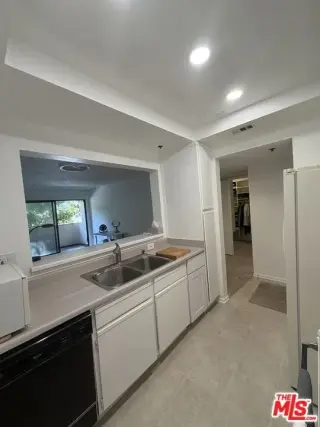 Cozy 1-bedroom and 1-bathroom