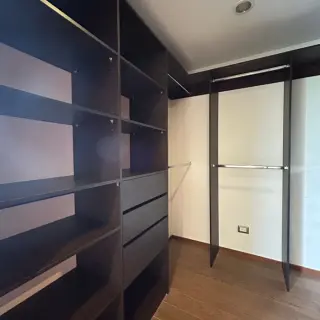 Apartamento en Venta en zona 16