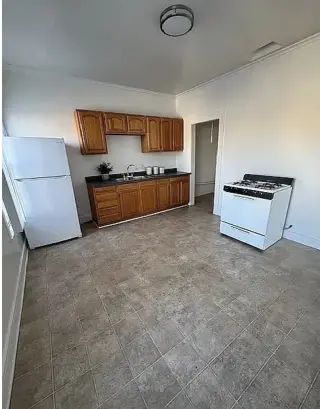 1 dormitorio, 1 baño. Muy buen estado.