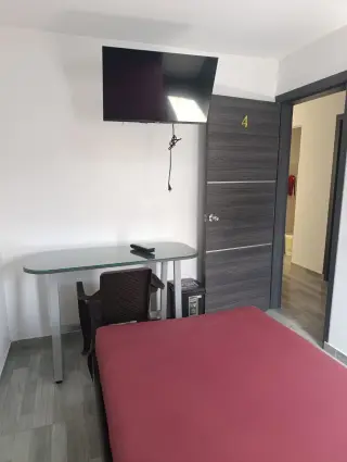 RENTO HABITACIÓN PARA ESTUDIANTES