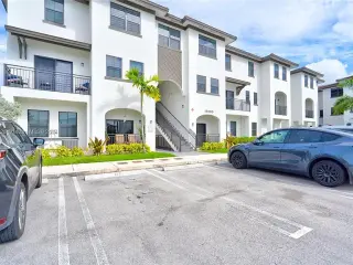 Townhouse para la renta
