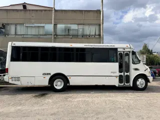 SE VENDE CAMIÓN INTERNATIONAL 4700 MODELO 2006
