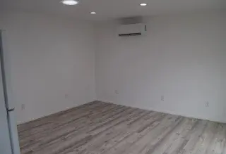 Apartamento privado de un dormitorio cerca de la