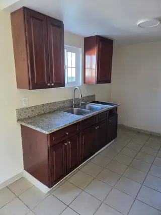 Torrance apt 2 R 1 B