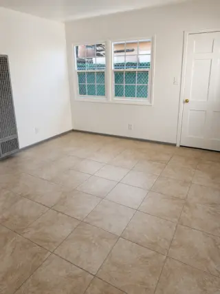 Hawthorne, 1 bedroom, parking