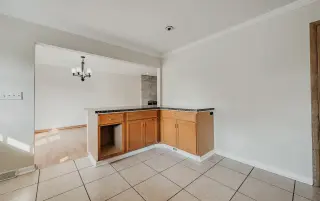 Spacious Rental With Great Layout