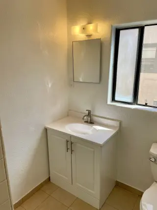 House for rent, 3 bedroom, 1 bathroom, Parking Included, 6 month lease
