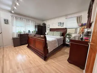 ¡CASA DUPLEX EN RENTA EN HOLLISWOOD!