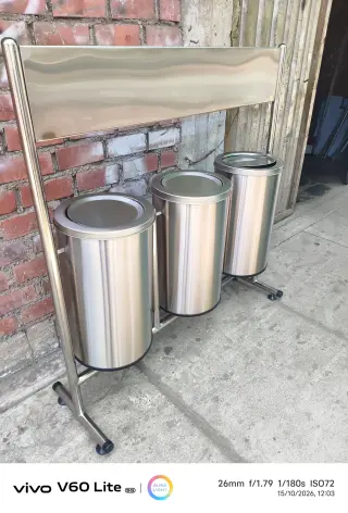 Tachos de Basura de Acero Inoxidable - Juego de 3