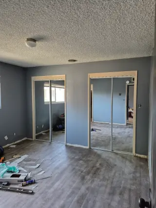 Ofresco servicio de remodelacion y mantenimiento de casa