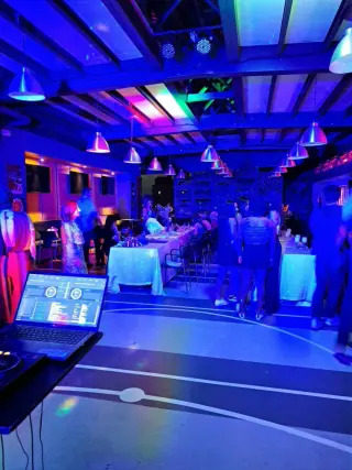 EVENTOS Y PRODUCCIONES AZ MINITECAS, DJS, SONIDO, EVENTOS, ALQUILER MEDELLIN