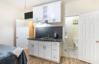 Estudio Amueblado en Boyle Heights - Todos los Servicios Incluidos
