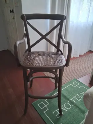 SOFA Y SILLA GRATIS