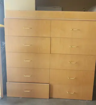 Vendo cajonera de madera de 9 cajones en muy buenas condiciones