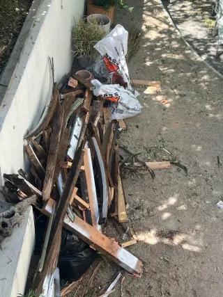 Erick's junk removal services