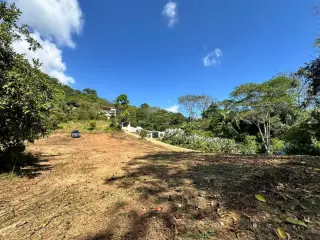 Oportunidad Única! Propiedad en Venta en Playa Hermosa