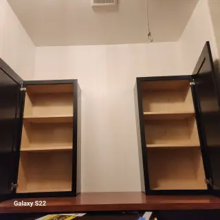 Venta de Elegantes Gabinetes Negros