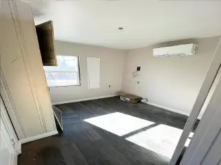 3br-1bath very nice home