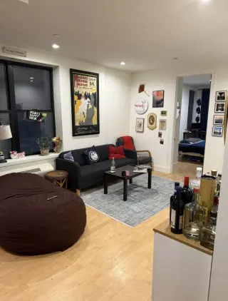 Cozy furnished 1bed/1bath in Greenwich Village is ready for immediate move-in