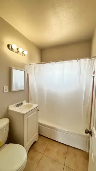 Se renta apt 1 recamara. Llame a jorge 310-220-7037