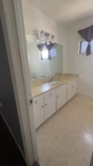 Rento habitación grande