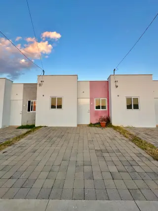 Casa en Ecoterra Maquilishuat con jardín trasero Santa Ana El Salvador