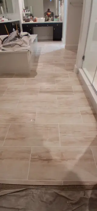 Piso de Cerámica Instalado Hermosamente