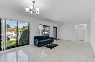 Casa  3/1.5 cerca aeropuerto coral Gables fl