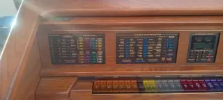 Teclado Eléctrico Vintage en Venta
