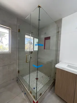 Illusion Glass & Windows