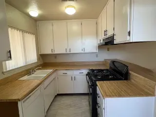 Un complejo de apartamentos magníficamente renovado en Tustin, CA