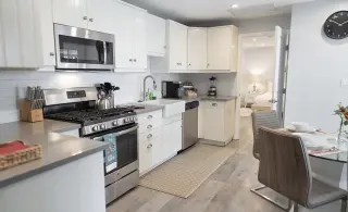 BEAUTIFUL 1B/1B FOR RENT