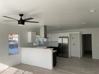 Apartamento de Renta - 46 & Normandie