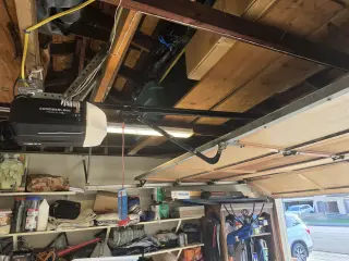 Chamberlain Smart garage door opener / Motor puerta garaje