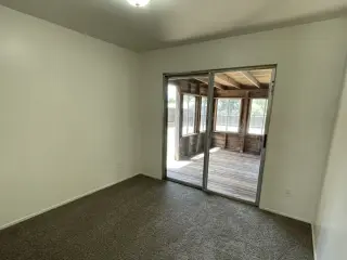 Single Family house looking for immediate move in