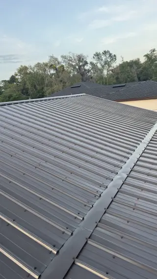 Se busca un grupo de roofing(LAMINA)(MUCHO TRABAJO)