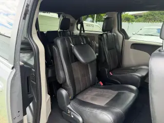 🚘 Dodge Grand Caravan 2020/ Título limpio 🧾