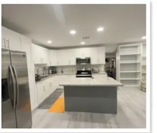 Home for sale (3 plex)
