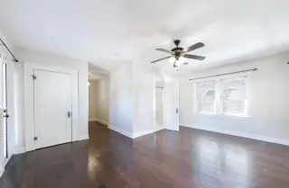 Stylish Apartment in Great Location