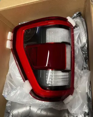 🔥 2021–2022 FORD F-150 OEM LED TAILLIGHTS 🔥