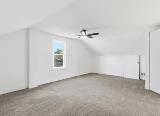 Clean Home in Convenient Location