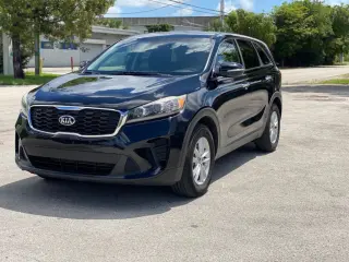 2019 Kia Sorento 💺 3 FILAS DE ASIENTOS 🧾 TÍTULO LIMPIO 💲7.499 CASH