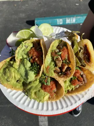 Taquero(a) – Cocina Mexicana